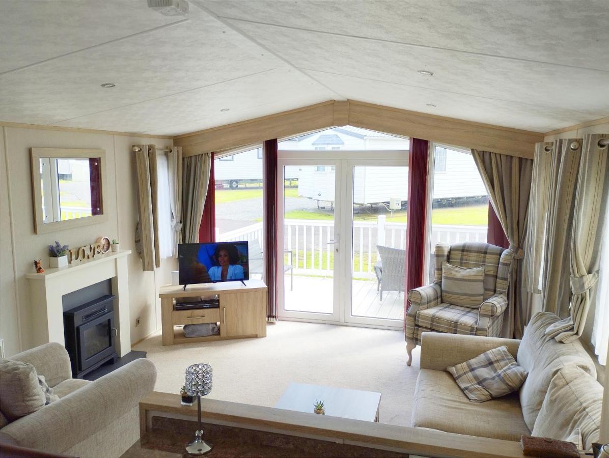 Sand Le Mere Holiday Village Caravan Hire Tunstall  المظهر الخارجي الصورة